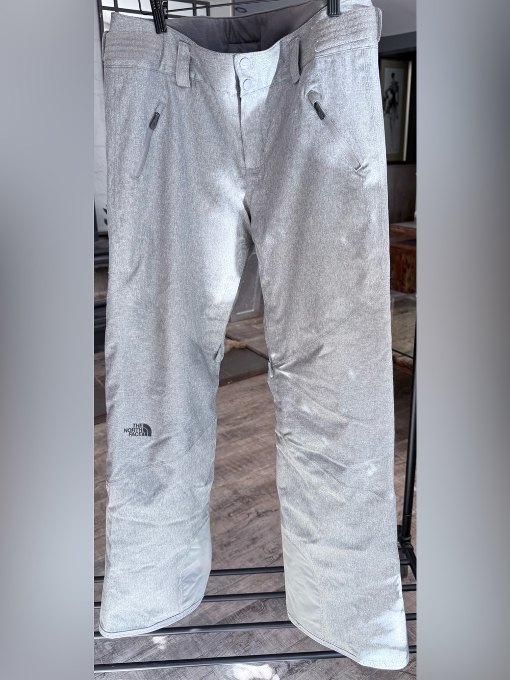 The North Face Women’s DryVent Snow Ski Pants Grey L
